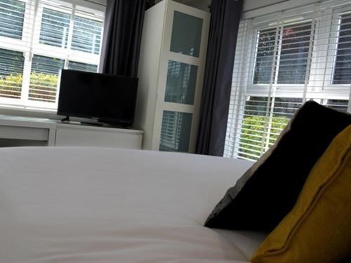 The White Horse View B&B Shrivenham Экстерьер фото